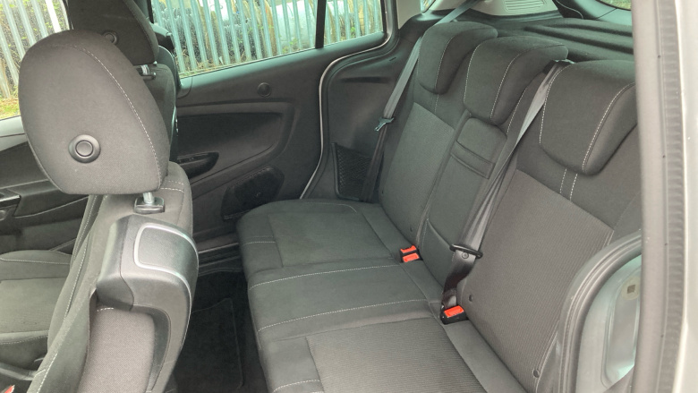 Ford B-MAX 1.0 EcoBoost 125 Titanium Navigator 5dr Petrol Hatchback